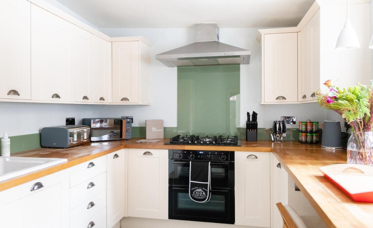 The Euston Square Escape - Modern And Central 4Bdr Home London Luaran gambar